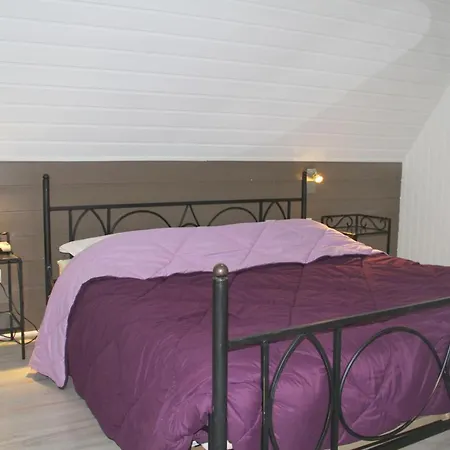 Eco Leonie Apartment *